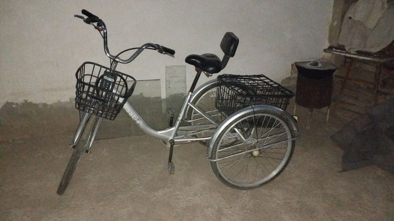 Sotiladi.velesepet Sotiladi.velesepet