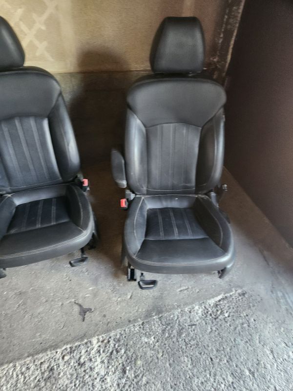 Sideniya arlando 2 oldi