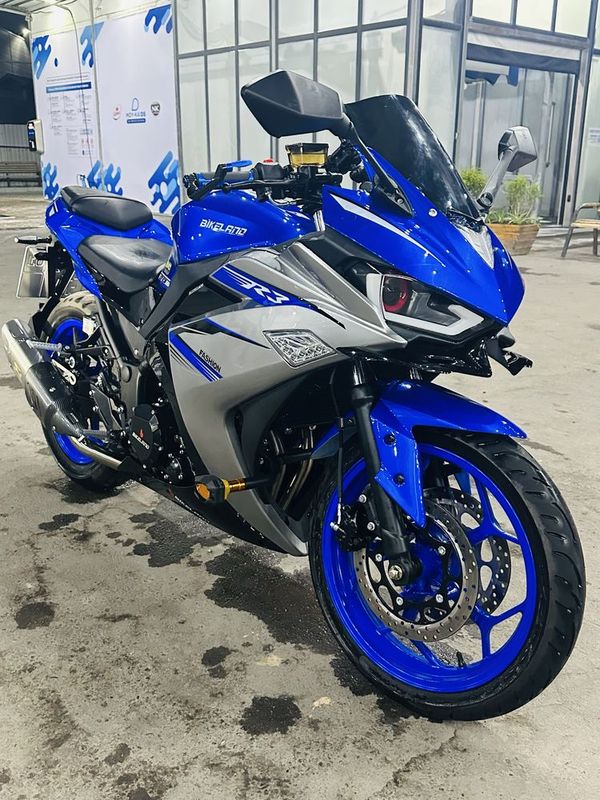 Yamaha R3 Replic 400 cc Yamaha R3 Replic 400 cc
