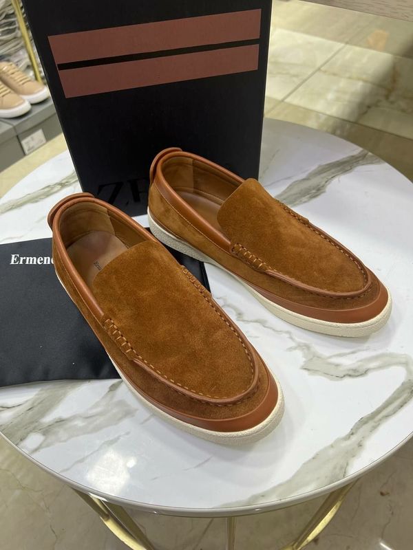 Лоферы замшевый бренда Zegna Лоферы замшевый бренда Zegna