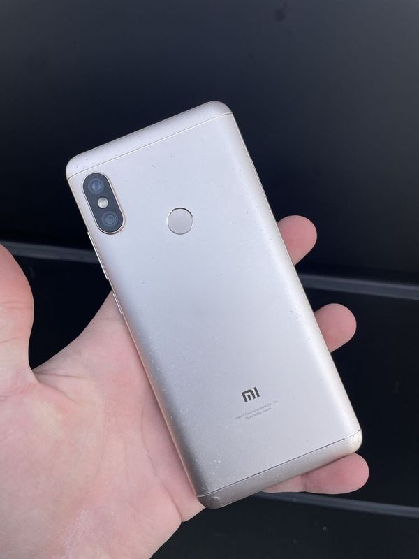 Redmi note 5 64Gb ideal