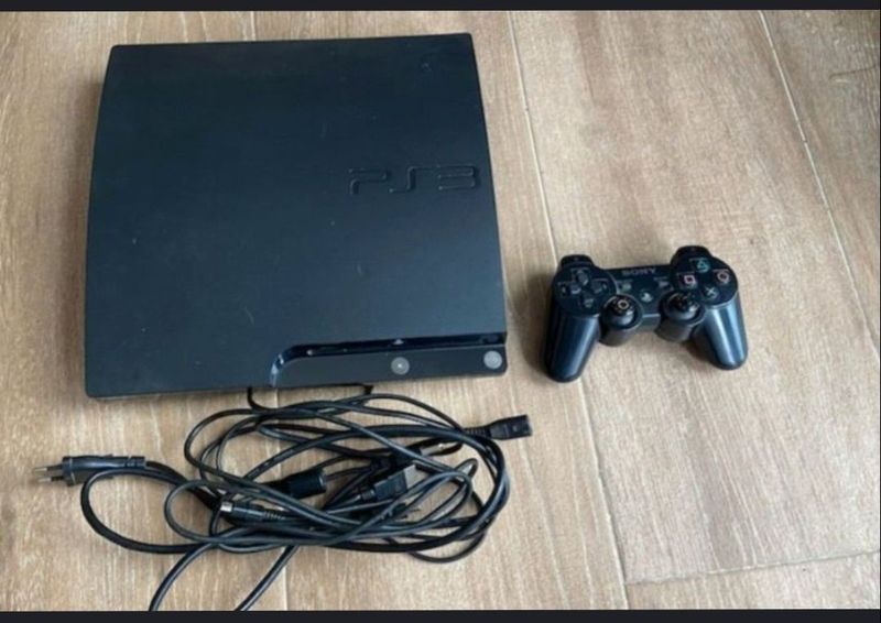 Playstation 3 slim. 500gb.