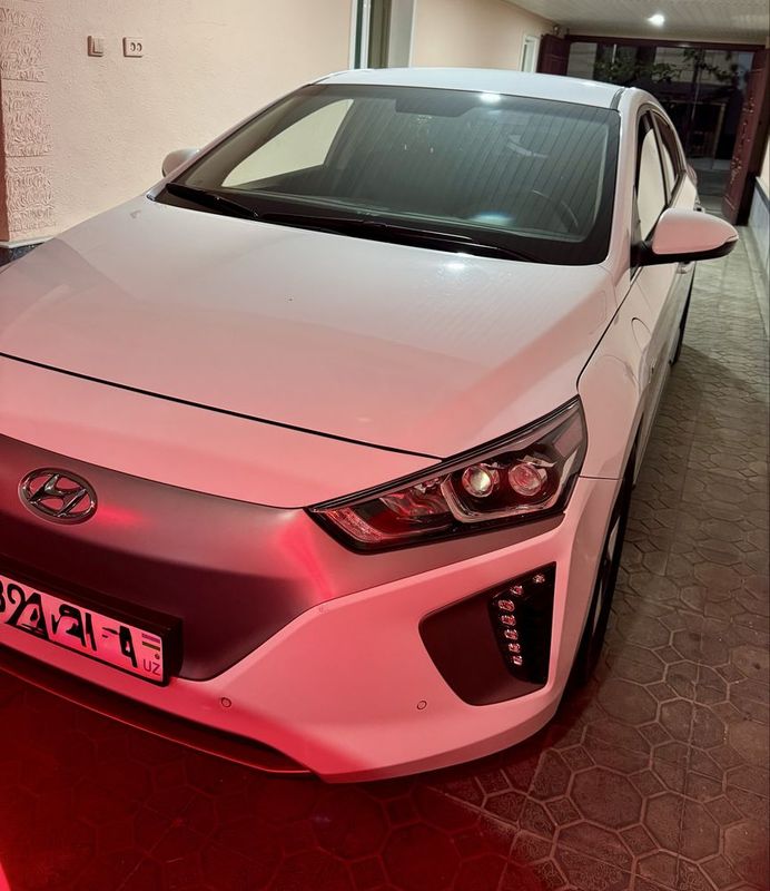 Hyundai Ioniq 2017 EV Hyundai Ioniq 2017 EV