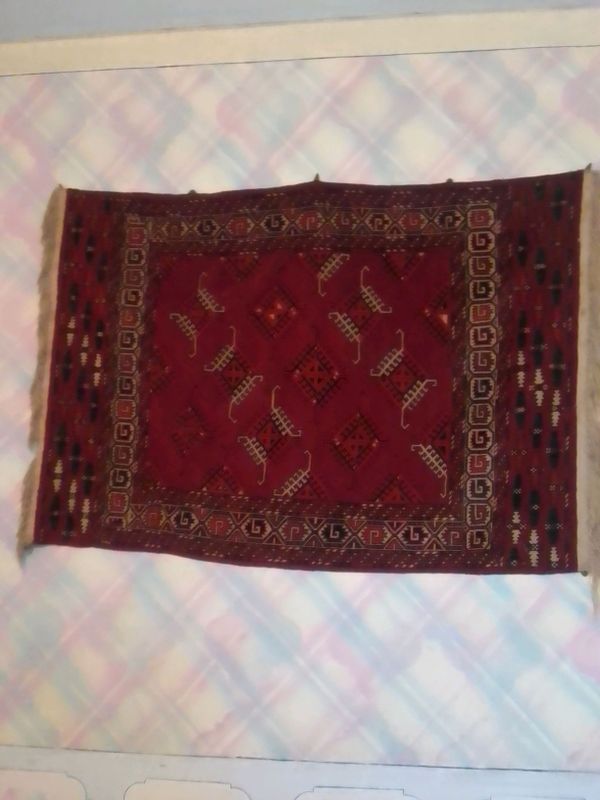 Turkman gilam 1850, tuya junidan tayyorlangan Turkman gilam 1850, tuya junidan tayyorlangan