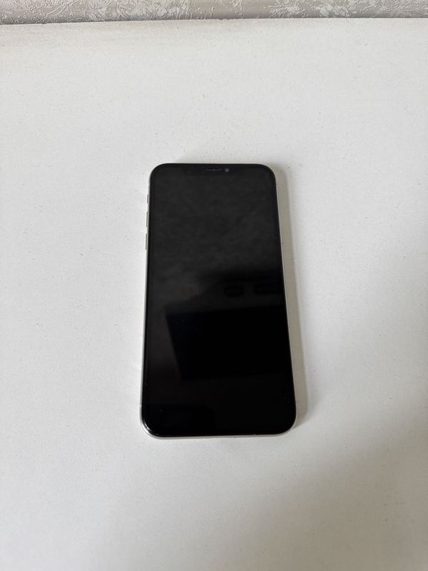 Продаётся iPhone X Продаётся iPhone X