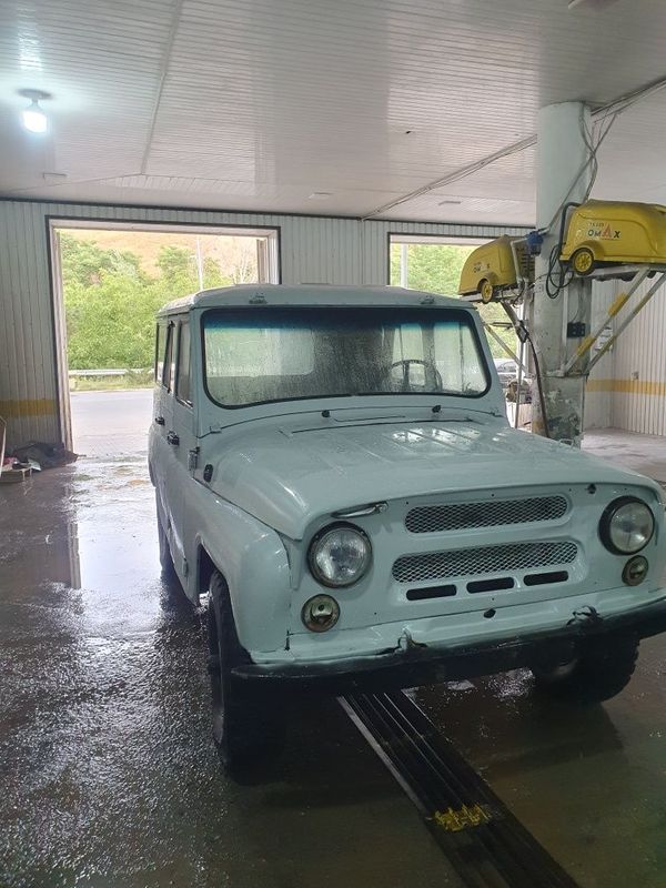 Uaz sotiladi 2001 yil Uaz sotiladi 2001 yil