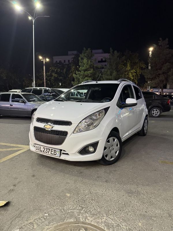 Spark Avtomat 4 pozitsya sotiladi srochna
