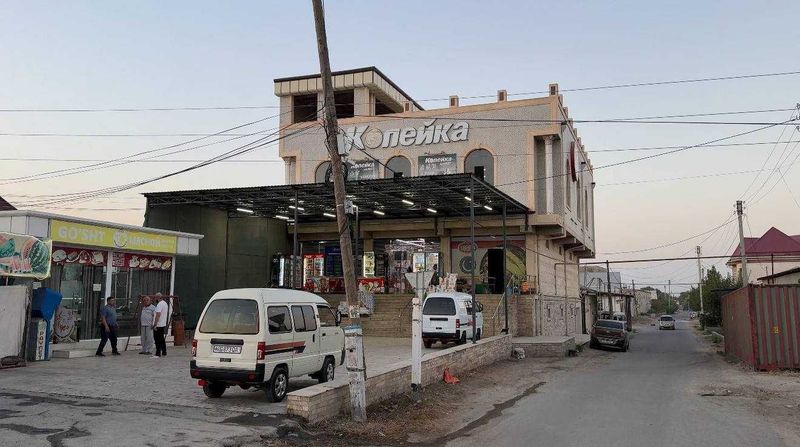 TAYYOR 3 QAVATLI bino ijaraga beriladi
