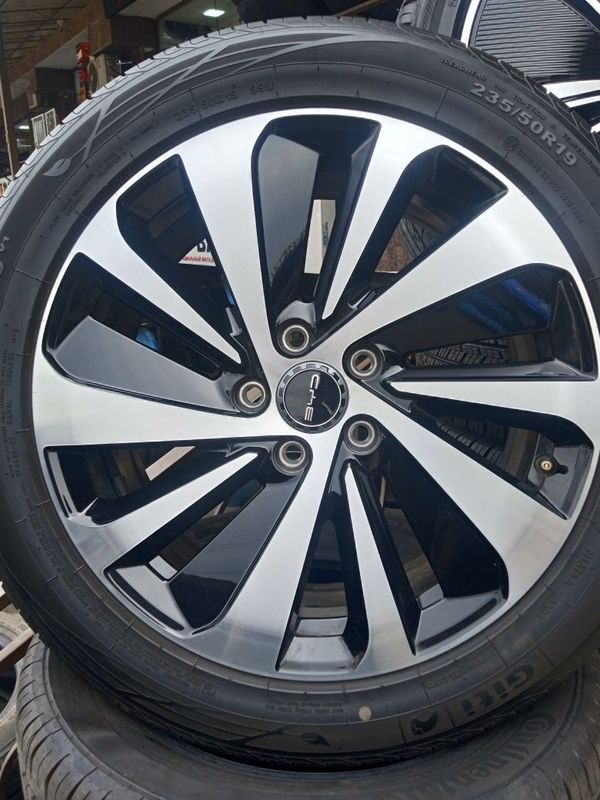 BYD PLUS zapaska BYD PLUS zapaska