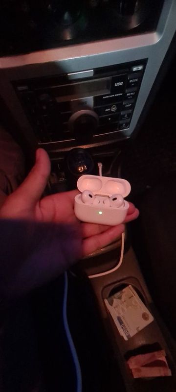 Airpods pro 2 orginal apple