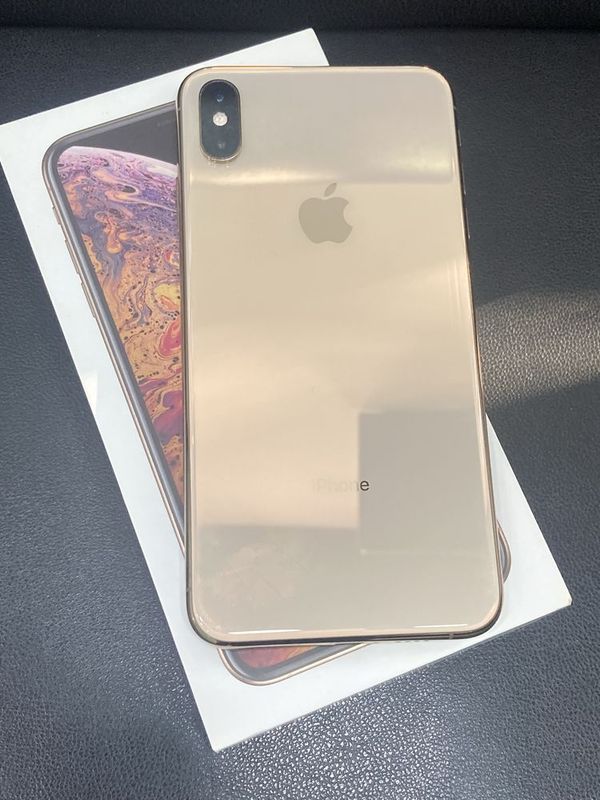 iPhone XS Max 64 yangidek karobka