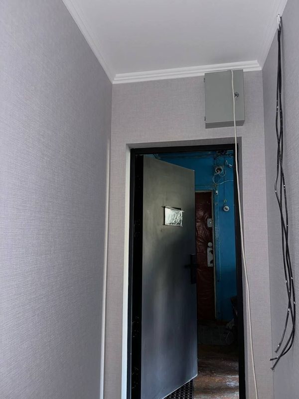 Сдаю 1 комнатную квартиру. 1/1/4 Сергели-2. 18кв. Есть поласы.но пуста Сдаю 1 комнатную квартиру. 1/1/4 Сергели-2. 18кв. Есть поласы.но пуста