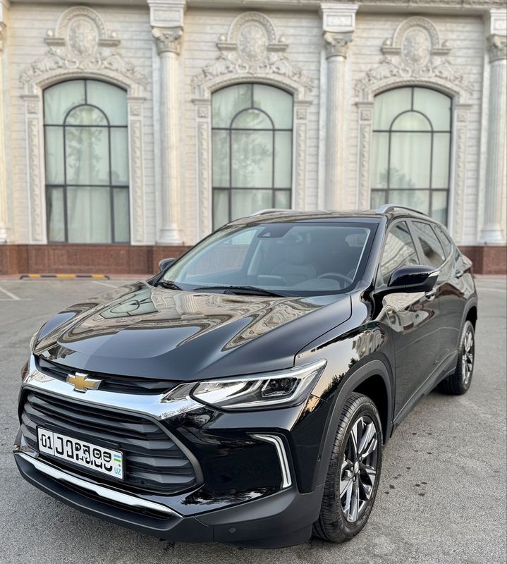 Tracker-2 premier rangi qora kiraska yoza Tracker-2 premier rangi qora kiraska yoza