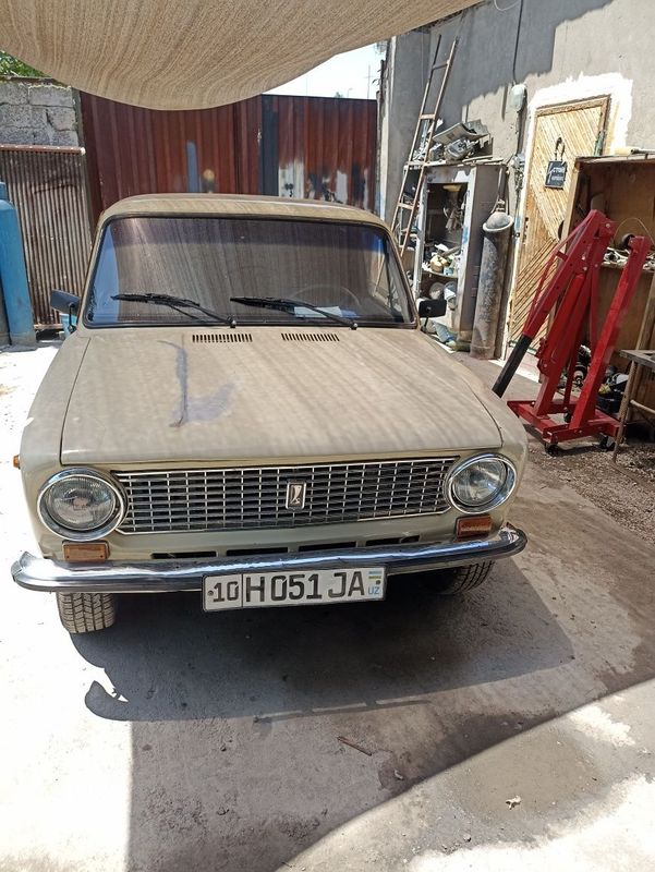 Vaz 21011 chiqan yil yõq Vaz 21011 chiqan yil yõq