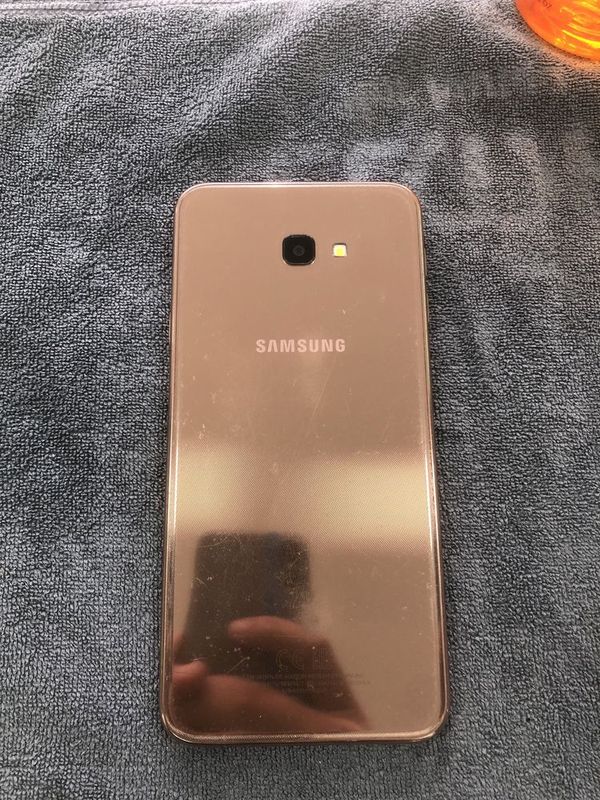 Samsung j 4 plus Samsung j 4 plus