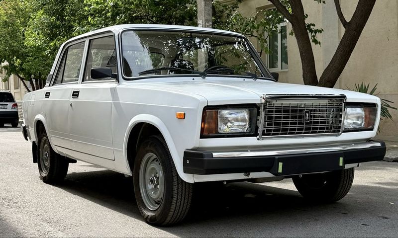 Jiguli vaz 2107 megan gaz 2012 yil