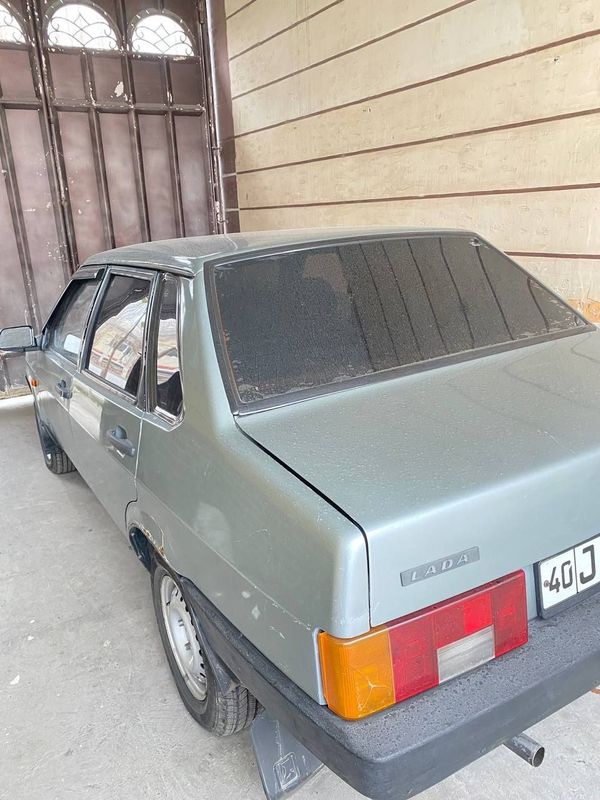 Lada samara 099 holati ideal sarfi faqat gaz va benzin quyiladi