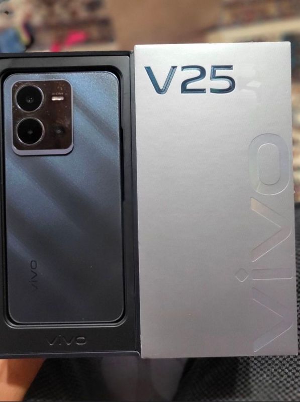 vivo v25 8+8 256 barterga 11dan tepasiga