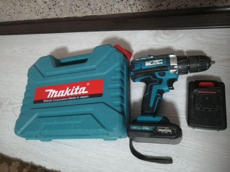 Шуруповерт Makita 24 Volt Shurupovert