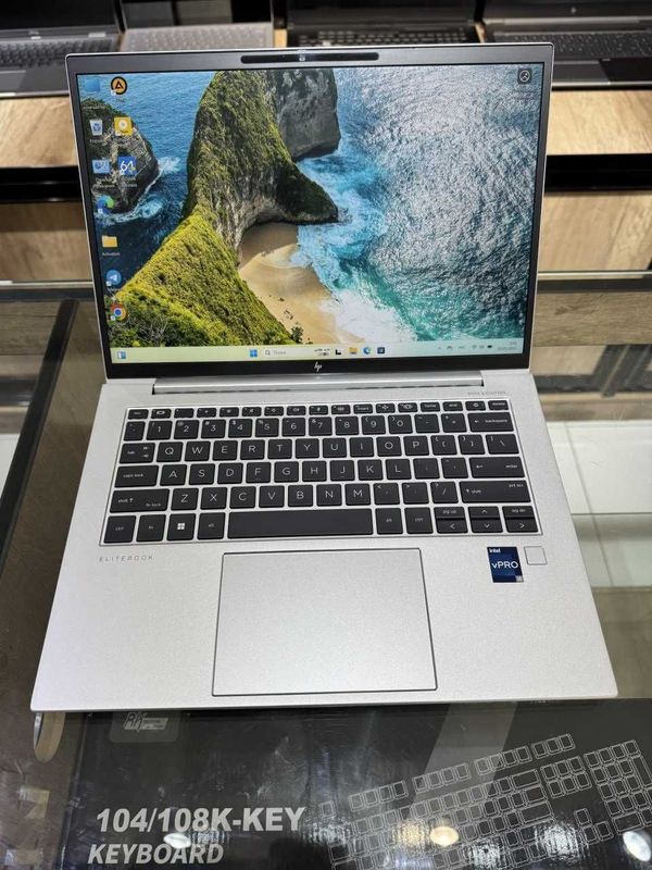 Hp EliteBook 840 G9 Core i5-1245U Ram 16 ssd 256