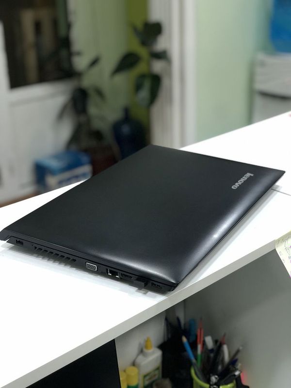 Lenovo B50-70 noutbuk sotiladi