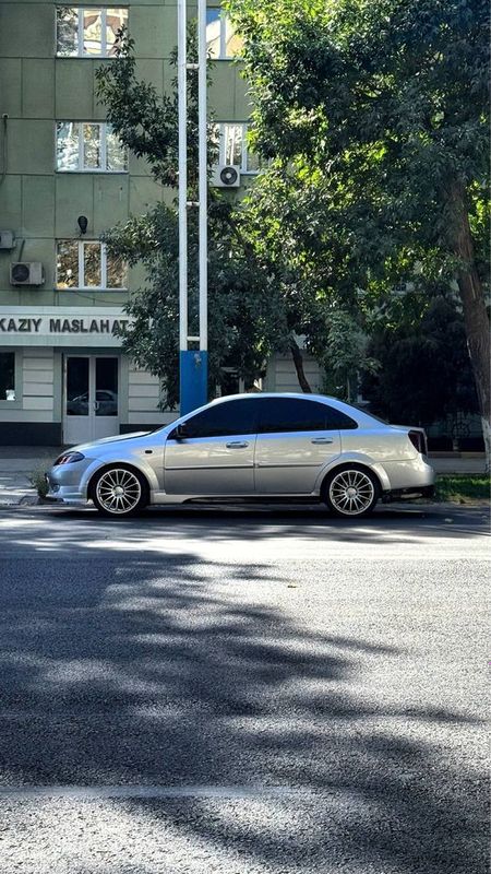Gentra 2.0 turbo