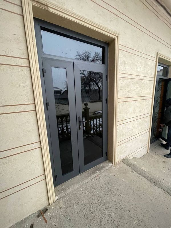 Zkazga luboy turdagi eshik romlar