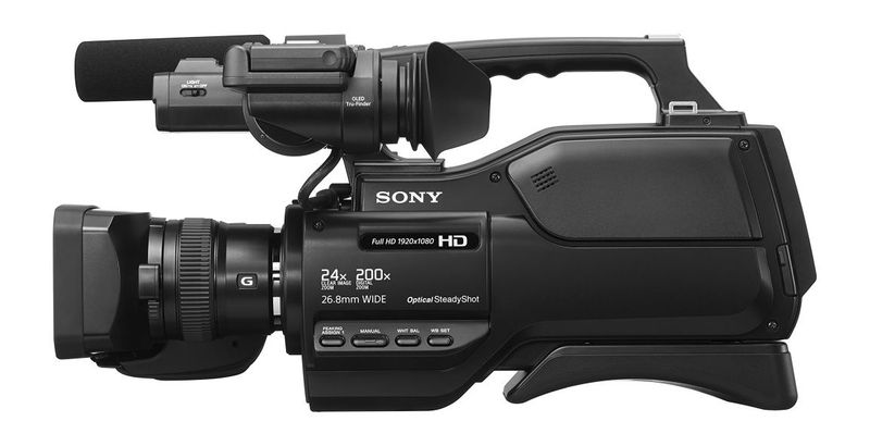 2 dona Sony DCR-SD 1000E va 1 dona Sony HXR-MC 1500P