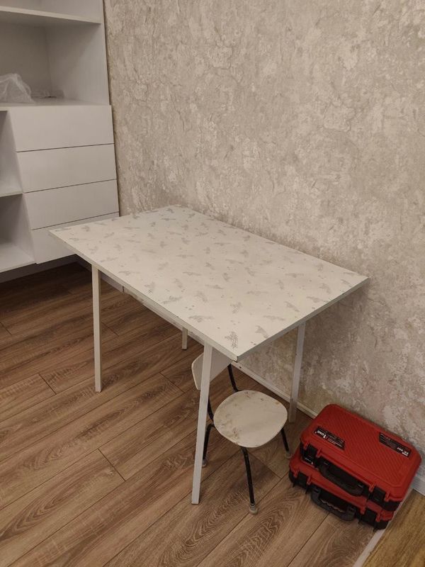 Стол на кухню 90x65