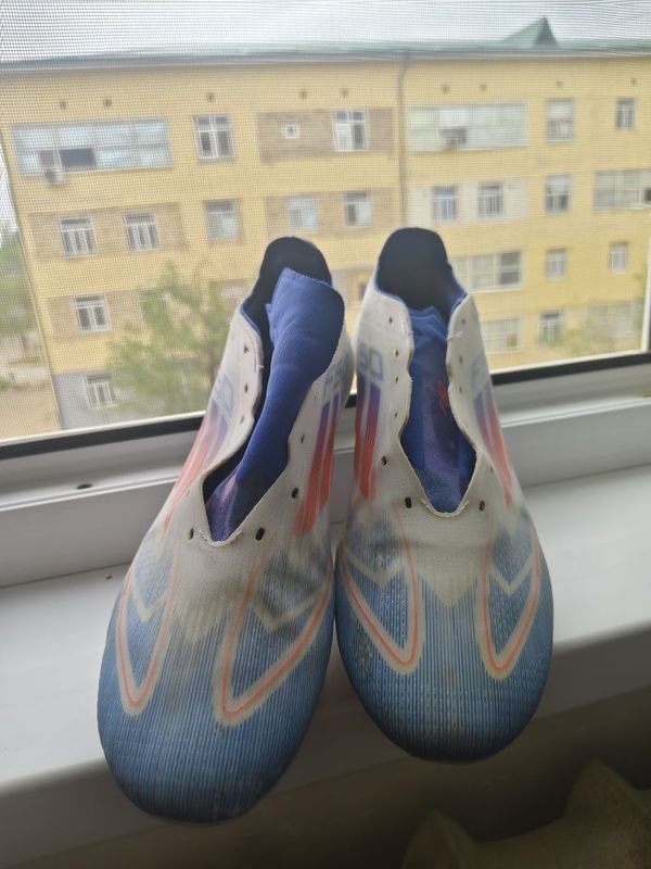 бутсы f50 в хорошем состоянии