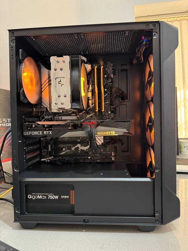 O'yinlar uchun Kuchli DDR5 Kompyuter