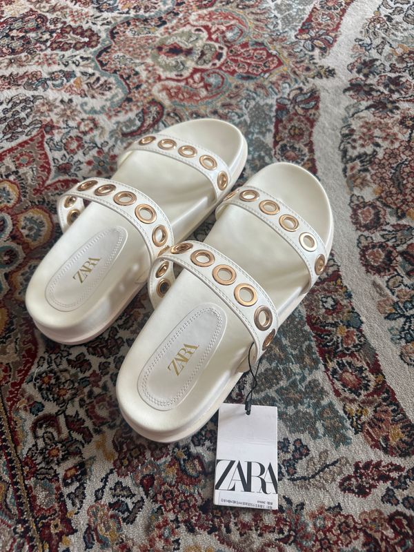 Тапочки Zara Тапочки Zara