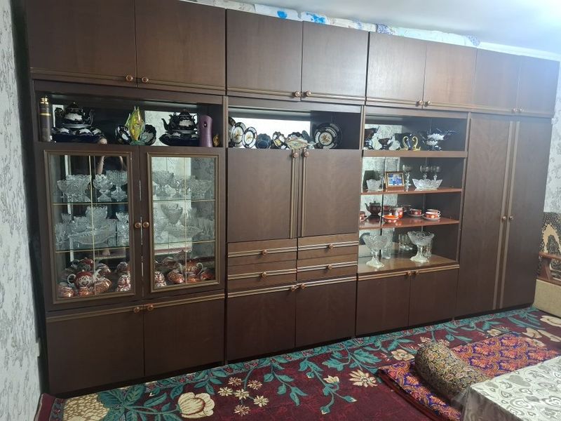 Срочно продаётся стенка Беларусь Срочно продаётся стенка Беларусь