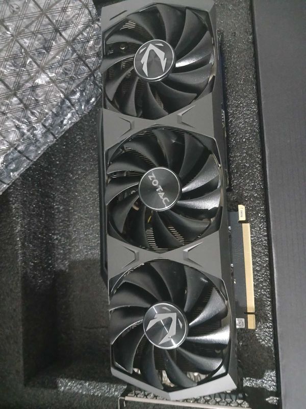 Nvidia rtx3090, 24gb