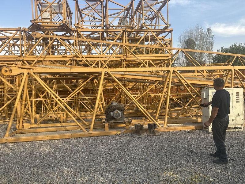 Башенный кран XCMG 6015- 8 т в аренду и на продажу Кран Башенный 6015
