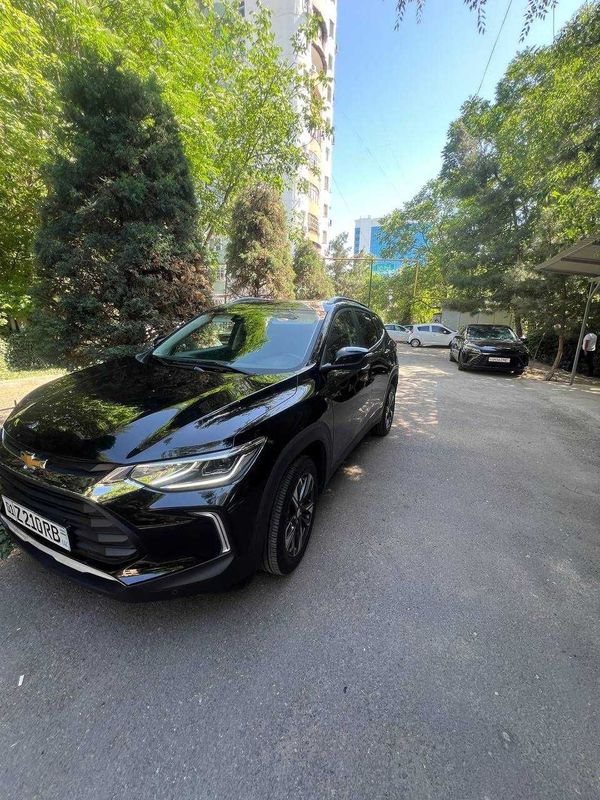 Продаю автомобиль Chevrolet Tracker Premier Продаю автомобиль Chevrolet Tracker Premier