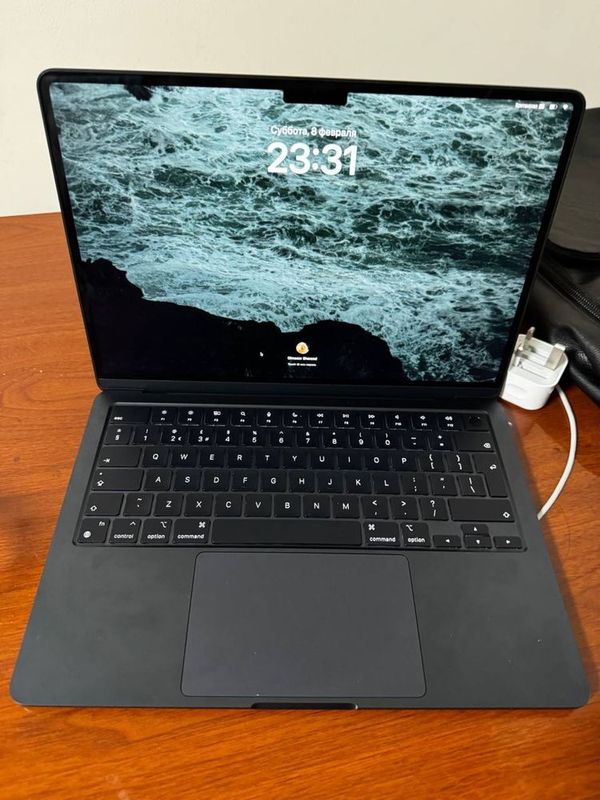 Mackbook M2 8/512 Mackbook M2 8/512