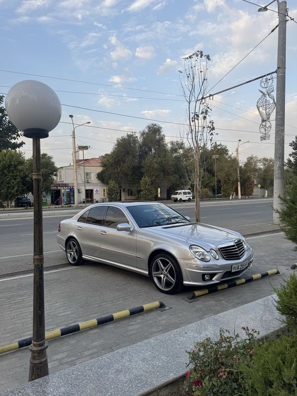 Mersedes W211 E320 Mersedes W211 E320