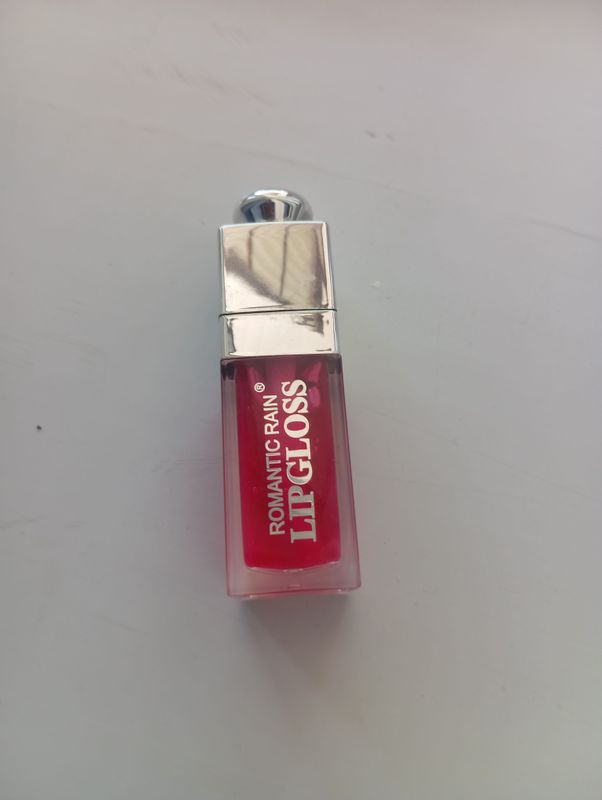 Lipgloss blesk Lipgloss blesk