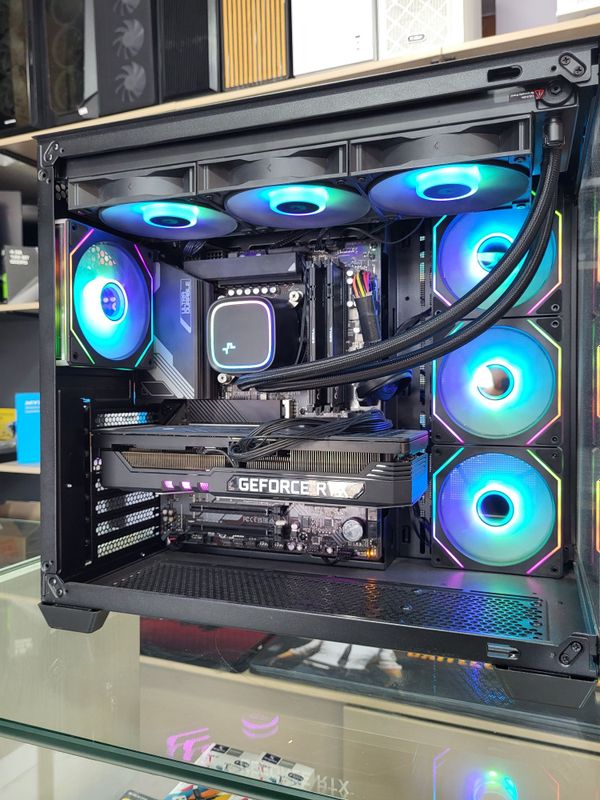 I7 13700k Strim. Oyin. Mantaj. Barch Ishlar uchun ceys. I7 13700k Strim. Oyin. Mantaj. Barch Ishlar uchun ceys.