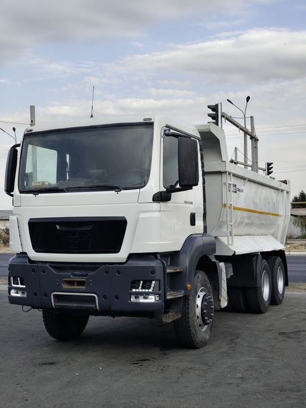 MAN TGS 33.360 .