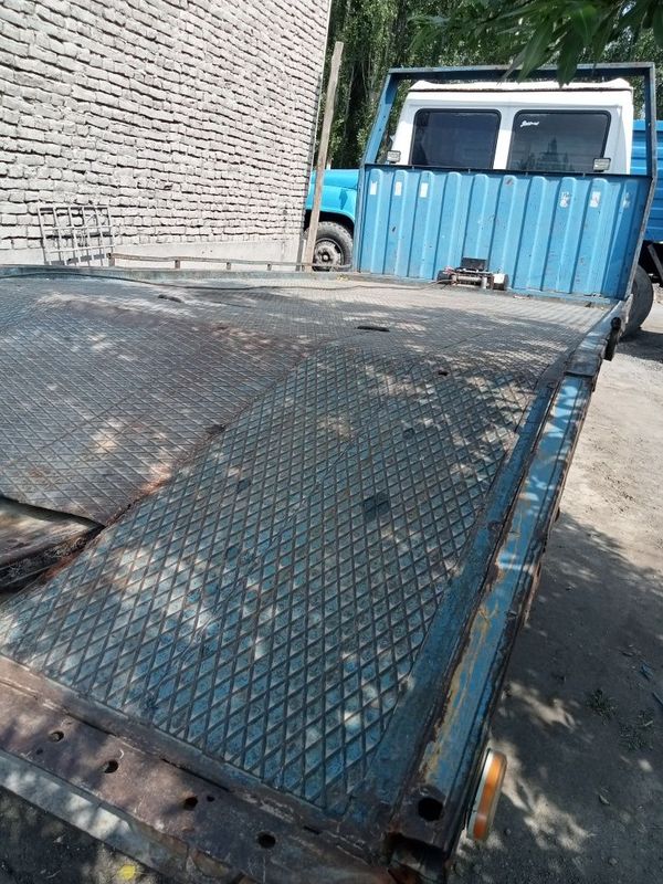 Evakuatr kuzovi sotiladi Evakuatr kuzovi sotiladi