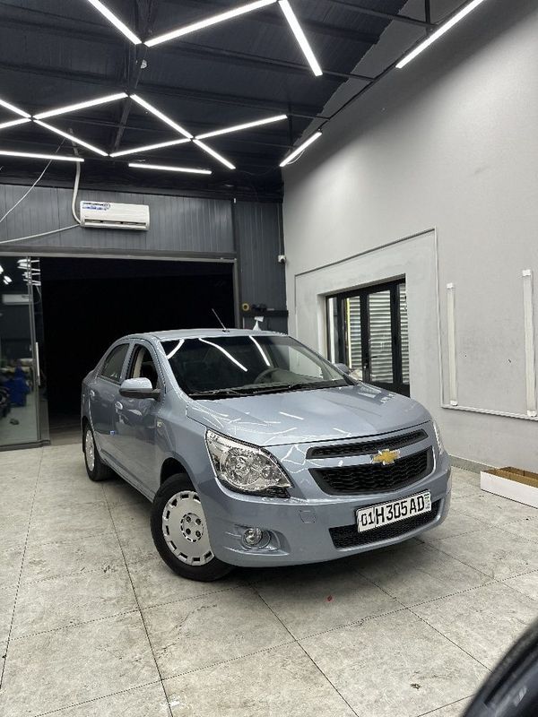 Chevrolet Cobalt, 1-pozitsiya 2013