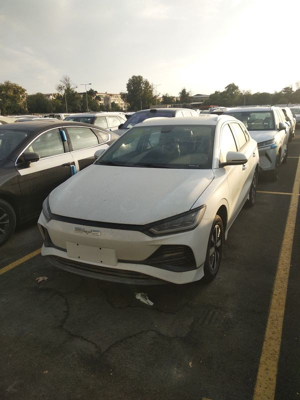 Byd e2 Notarius tayyor