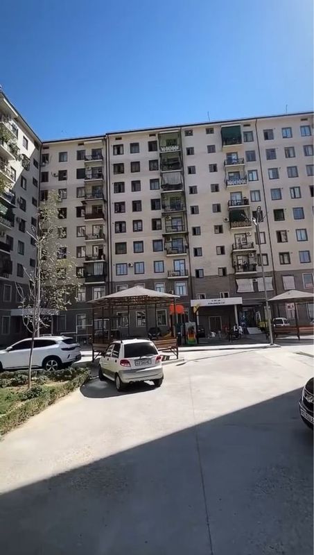 Kvartira sotiladi