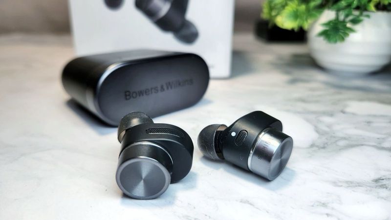 Bowers&Wilkins Pi7 S2 New Edition Official !!! Bowers&Wilkins Pi7 S2 New Edition Official !!!