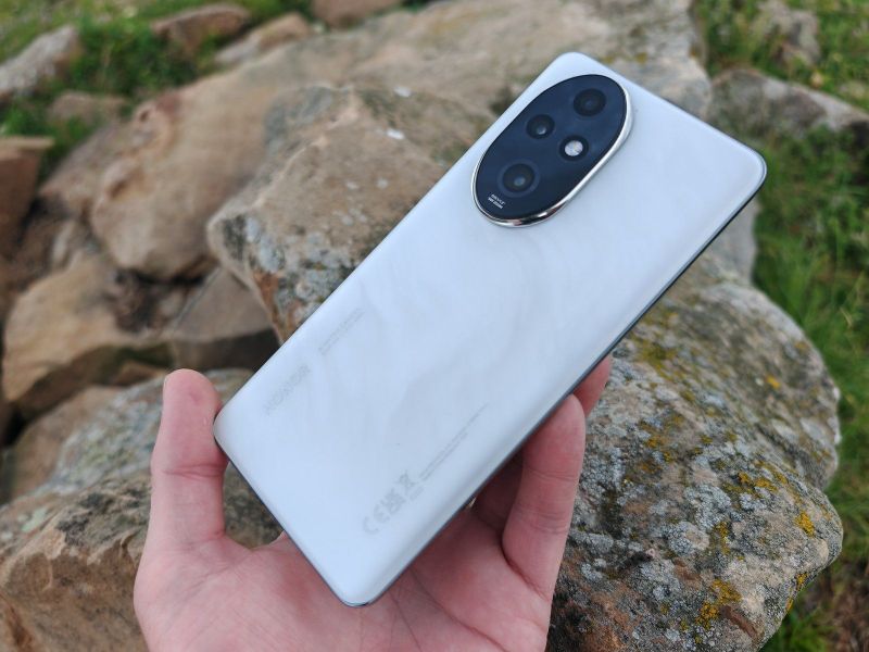 Honor 200 arzon srochni Honor 200 arzon srochni