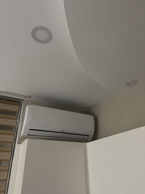Кондциционер Artel Shahrisabz 12 б.у. Кондциционер Artel Shahrisabz 12 б.у.