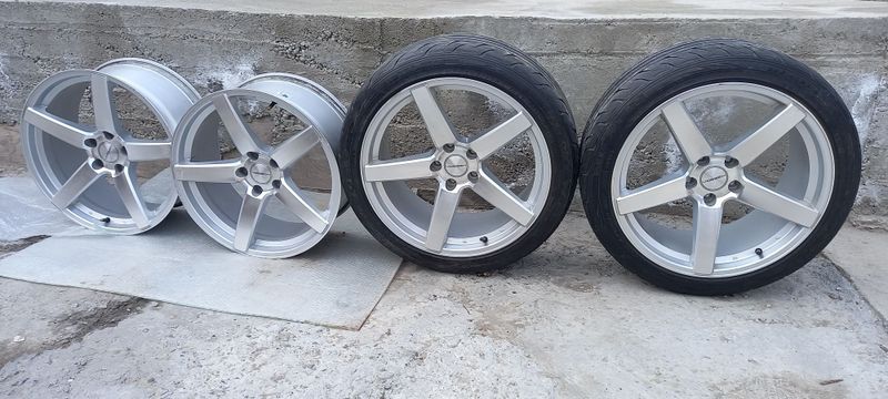 Продам диски фирмы Vossen r19