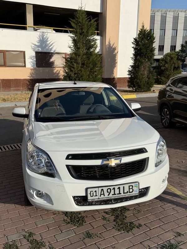 Kaptiva3 2013 yil probeg 144000 km, bir qol kraska 3 ta kichkina petno Kaptiva3 2013 yil probeg 144000 km, bir qol kraska 3 ta kichkina petno